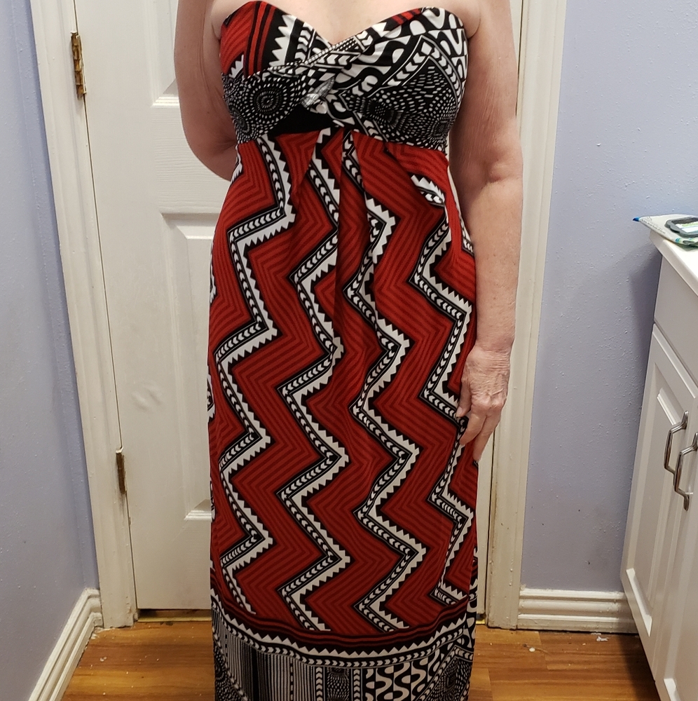 Nicole Miller Red Black Peint Maxi Strapless Dress